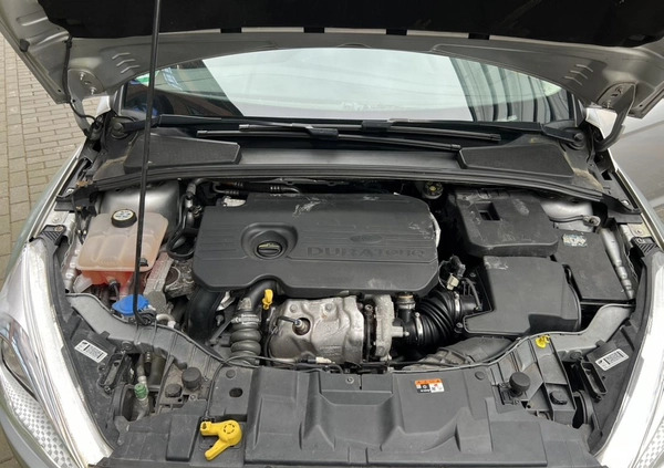Ford Focus cena 26900 przebieg: 220000, rok produkcji 2017 z Wrocław małe 407
